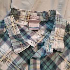 Columbia button down shirt